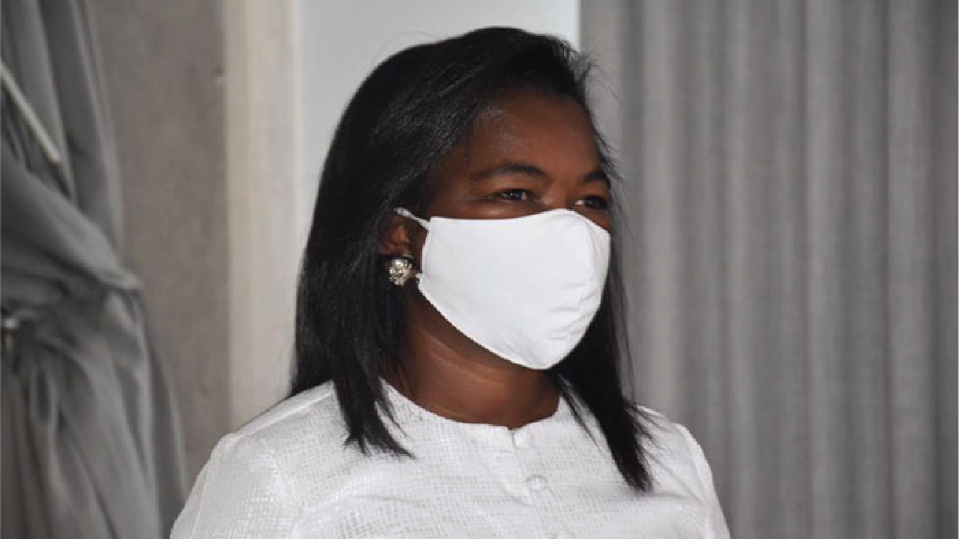 Johana Bermúdez llama a vacunarse ante alerta por sarampión en Honduras